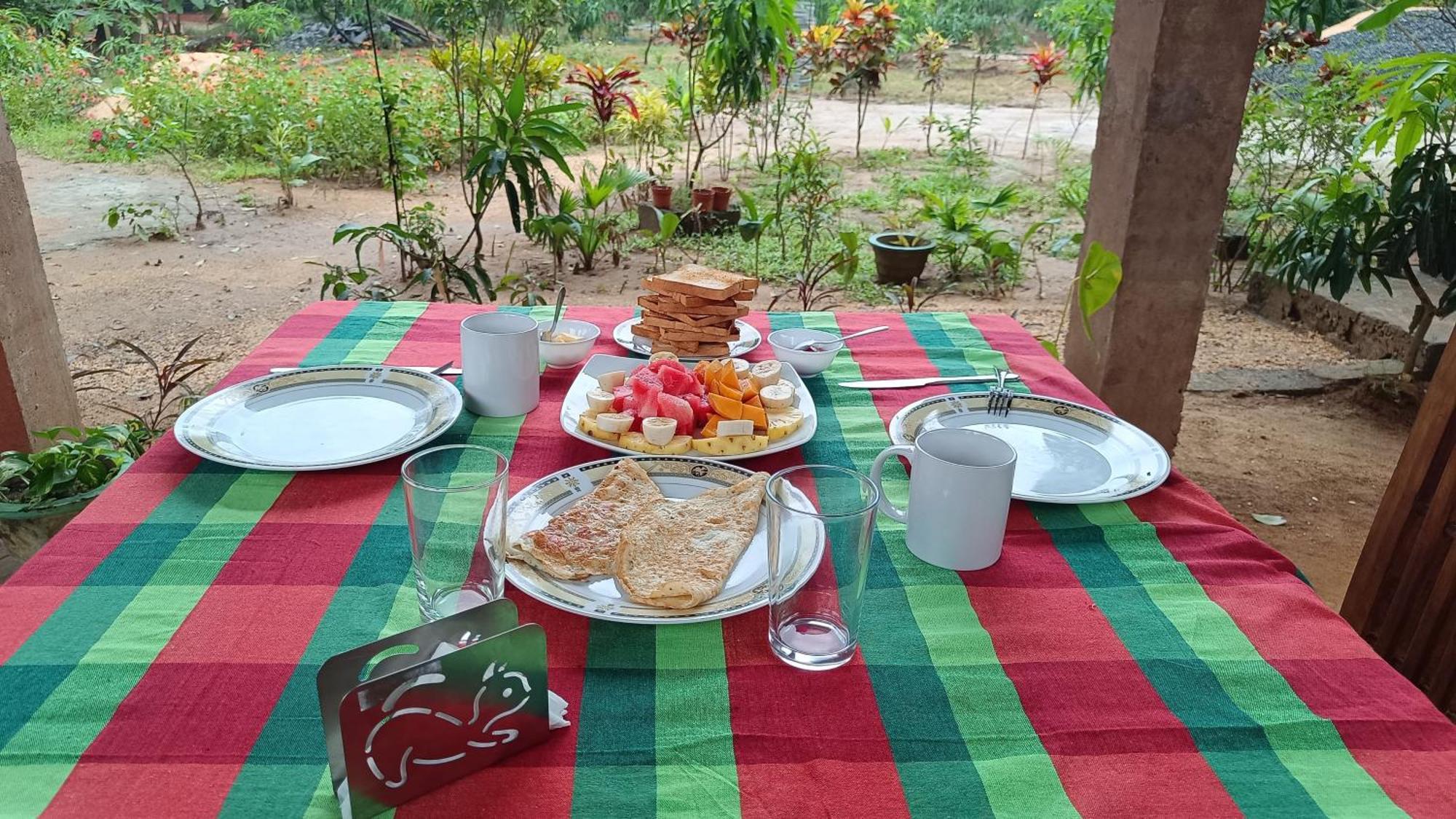 Willa Sigiriya Rock View Tree House Zewnętrze zdjęcie